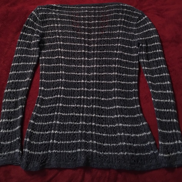 Tommy Bahama sweater - Picture 3 of 3